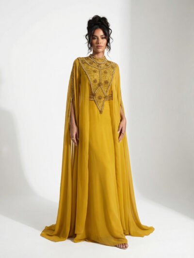 جلابية كويتية خردلي تصميم كيب وتطريز صدر ذهبي ماسترد جولد رويال.